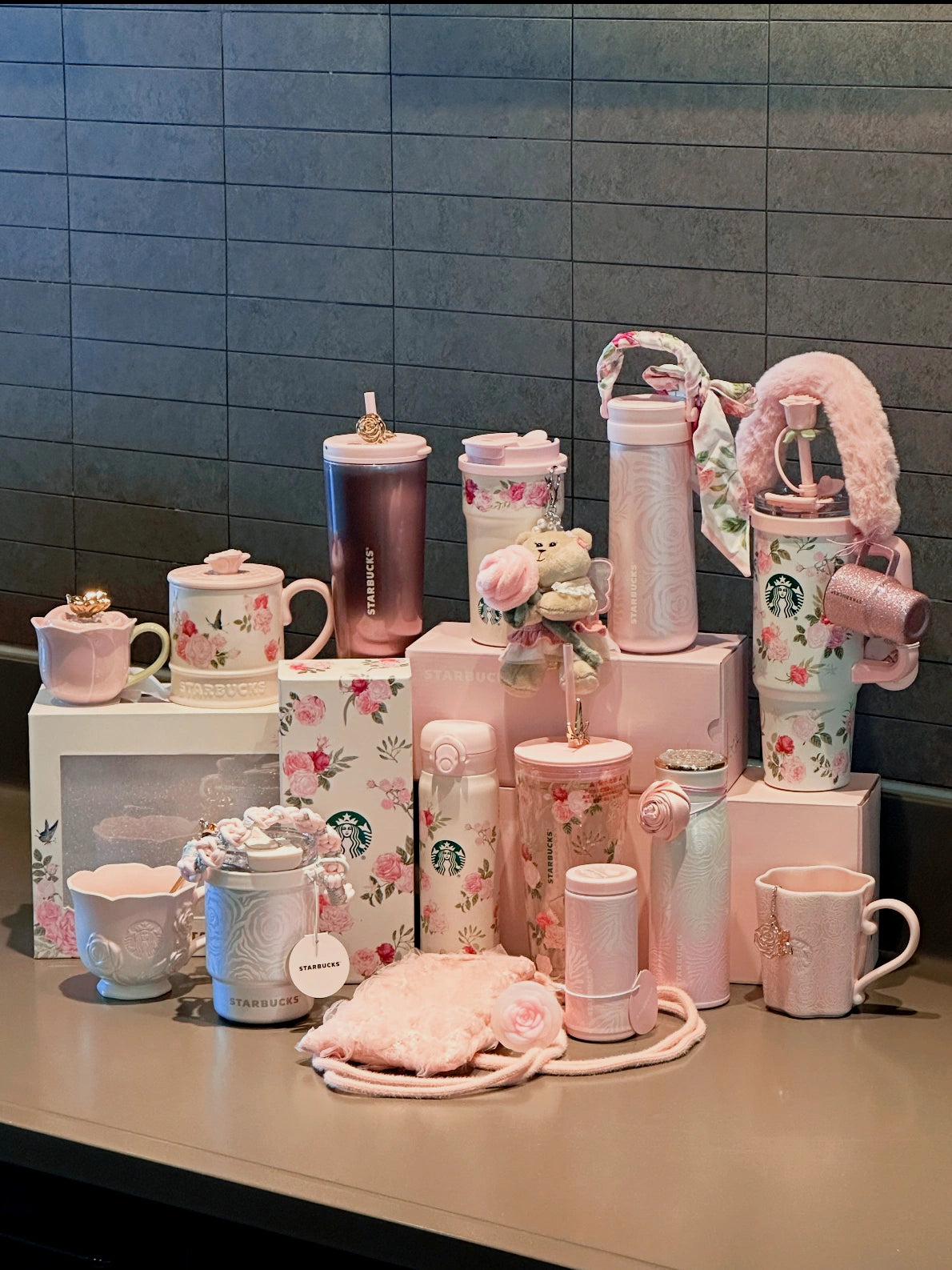 New Starbucks 2026 China Rose Blossoms Garden Cups
